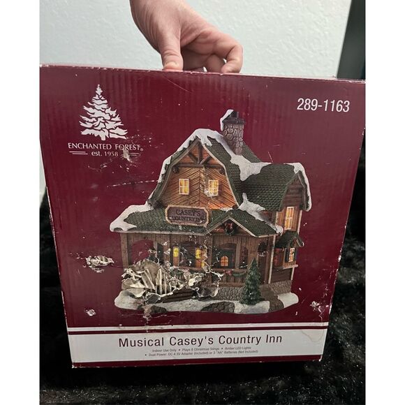 Enchanted Forest Musical Casey's Country Inn Christmas Village Building New - Picture 2 of 13